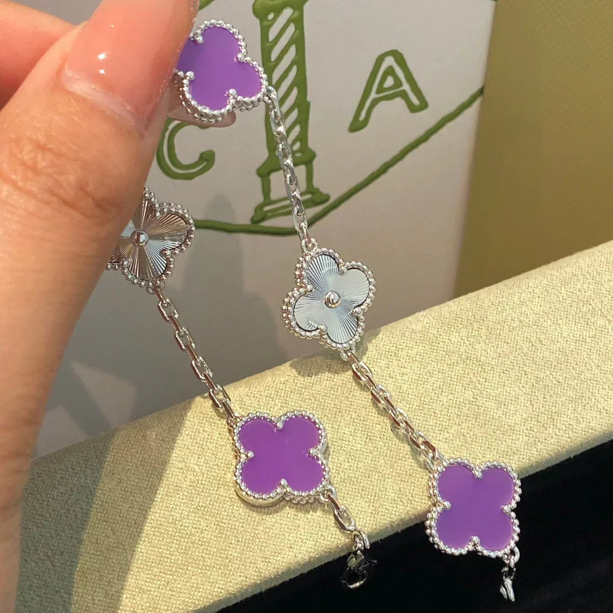 [Marins] CLOVER 5 MOTIF VIOLET BRACELET COLLECTION
