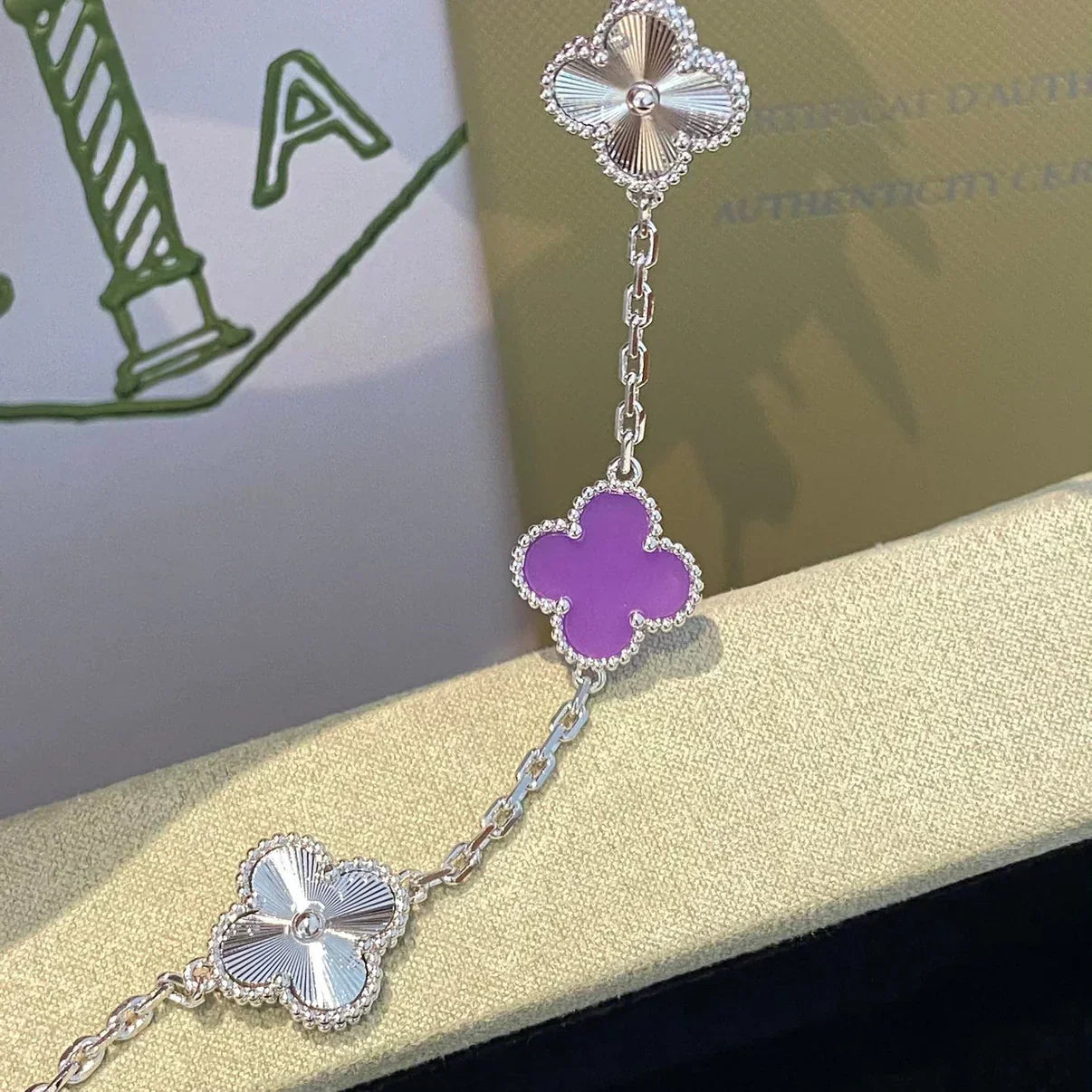 [Marins] CLOVER 5 MOTIF VIOLET BRACELET COLLECTION