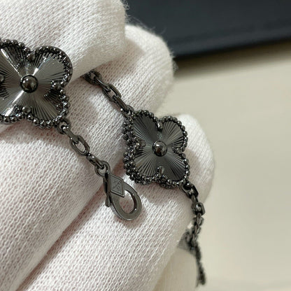[Marins]CLOVER 5 MOTIF BLACK BRACELET
