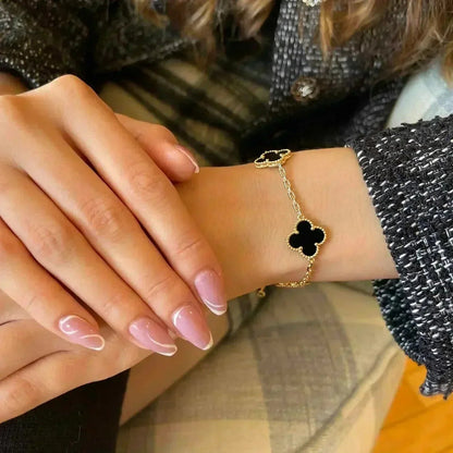 [Marins] CLOVER 5 MOTIF ONYXS BRACELET COLLECTION
