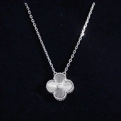 [Marins]CLOVER  15MM DIAMOND LASER NECKLACE SILVER