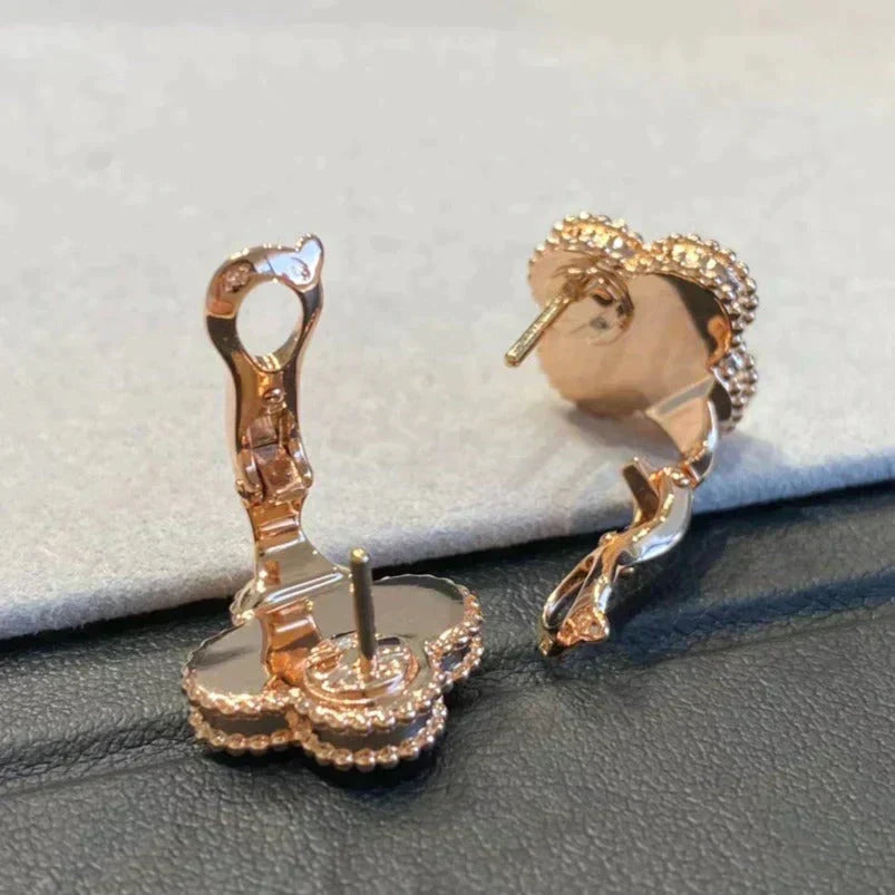 [Marins]CLOVER MEDIUM 1 MOTIFS GRAY MOP  DIAMOND EARRINGS