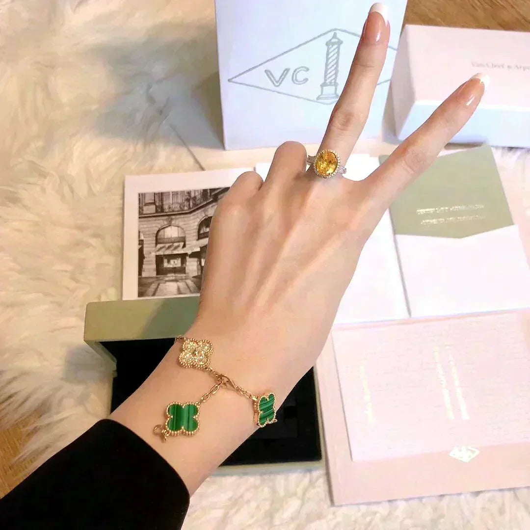 [Marins] CLOVER 5 MOTIF MALACHITE BRACELET COLLECTION