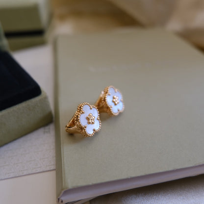 [Marins]LUCKY PINK GOLD WHITE MOP EARRINGS