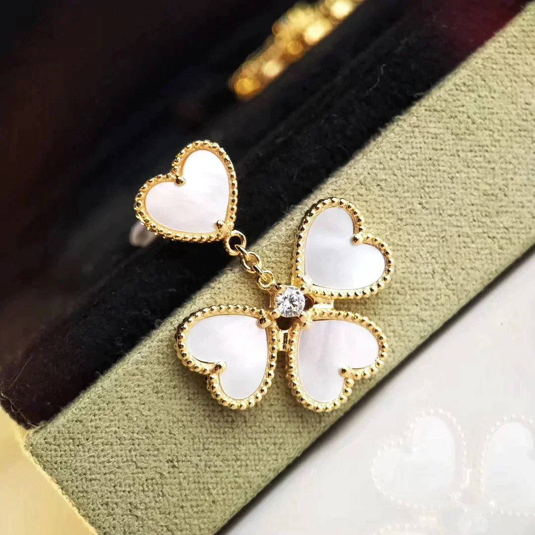 [Marins]CLOVER SWEET WHITE MOP EARRINGS