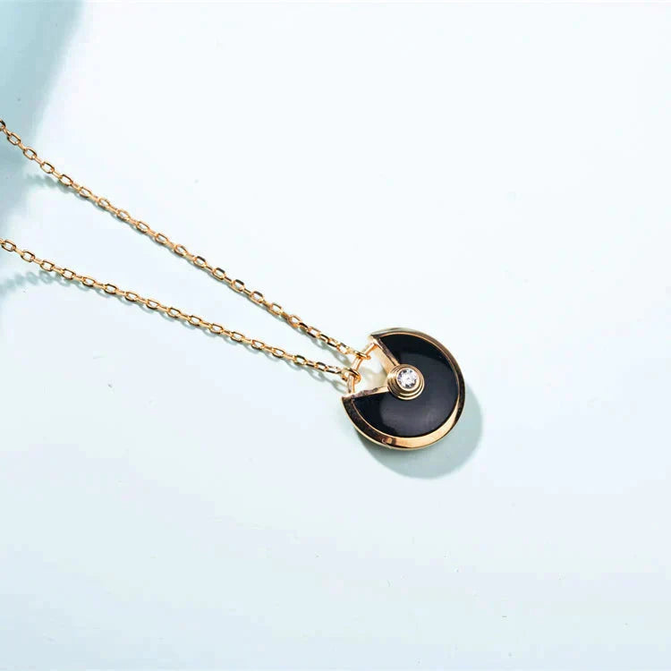 [Marins]AMULETTE GOLD CARNELIAN ONYX NECKLACE