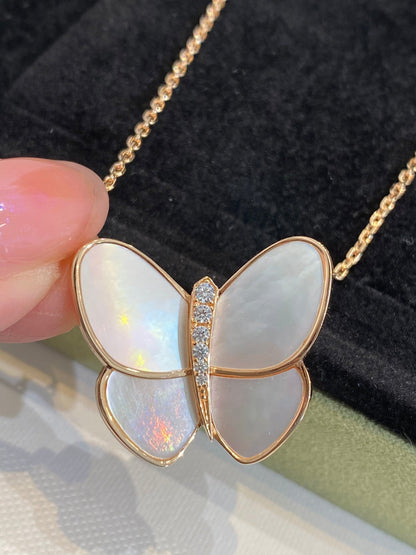 [Marins]BUTTERFLY GOLD MOP DIAMOND NECKLACE