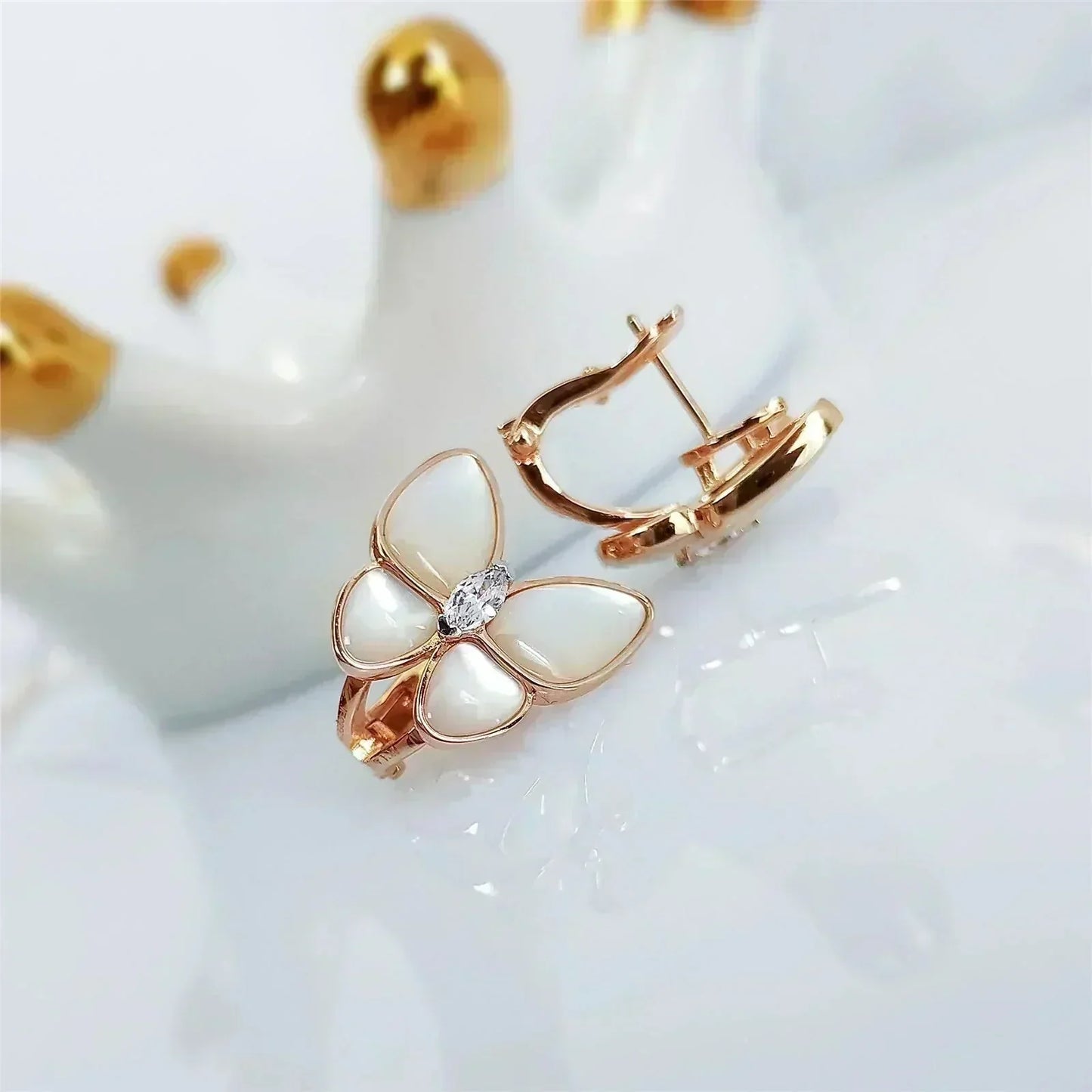 [Marins]BUTTERFLY MOP DIAMOND EARRINGS