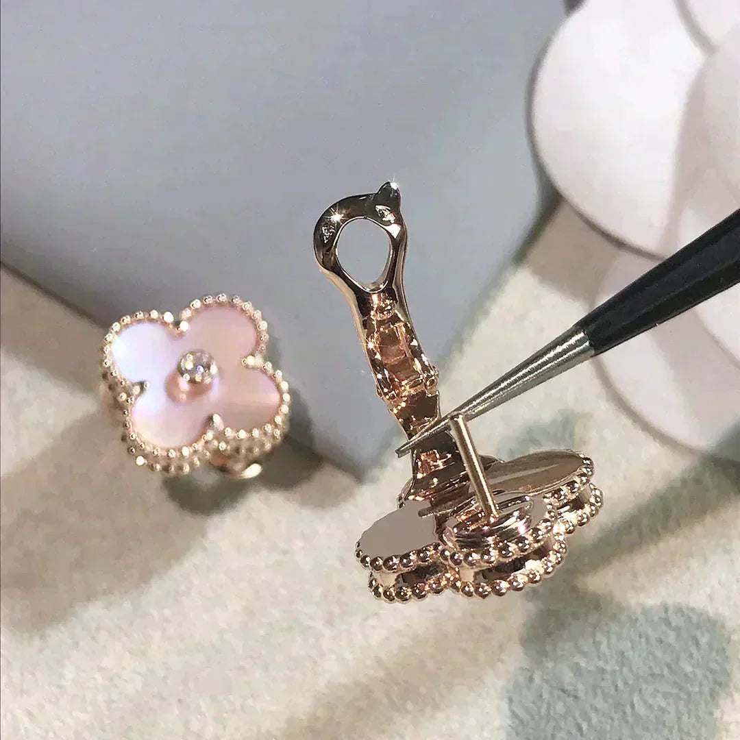 [Marins]CLOVER MEDIUM 1 MOTIFS  PINK MOP DIAMOND EARRINGS