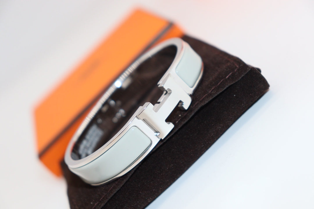 [Marins]H LIGHT BLUE BRACELET