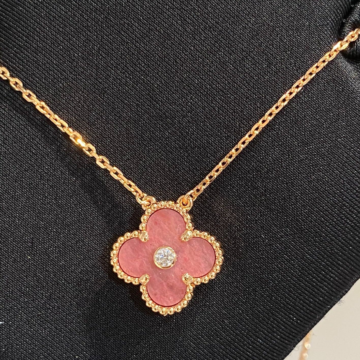 [Marins]CLOVER 15MM DIAMOND RHODONITE NECKLACE