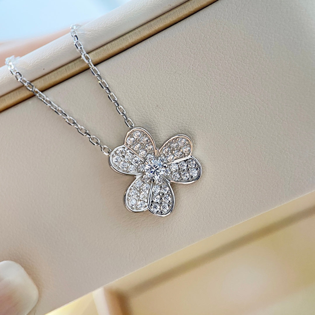 [Marins]CLOVER DIAMOND NECKLACE SILVER