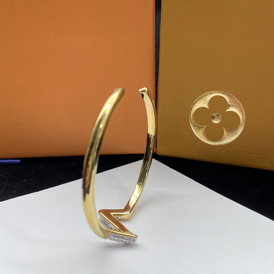 [Marins]VOLTE UPSITE DOWN DIAMOND GOLD OPEN BRACELET