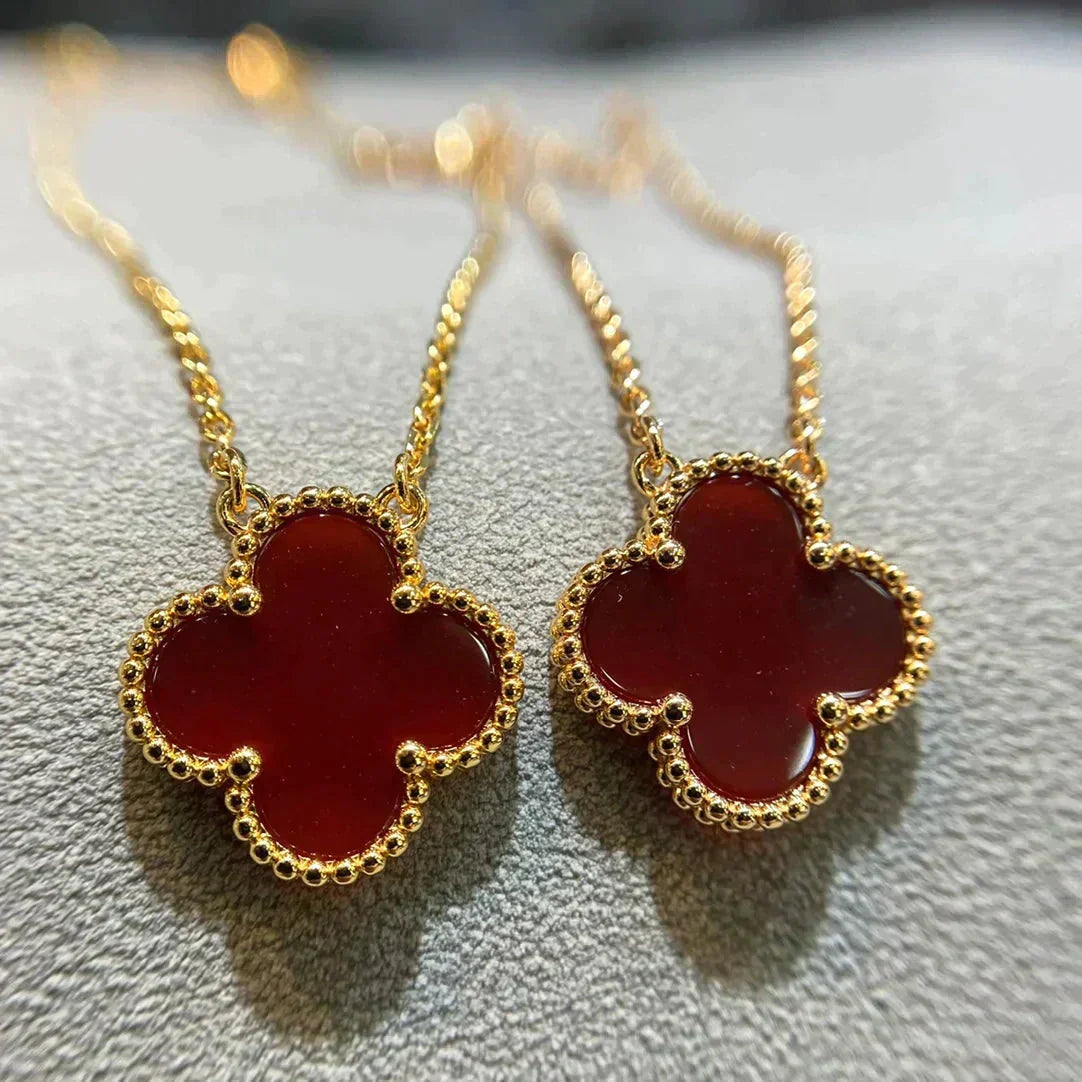 [Marins]CLOVER 15MM CARNELIAN SINGLE FLOWER NECKLACE
