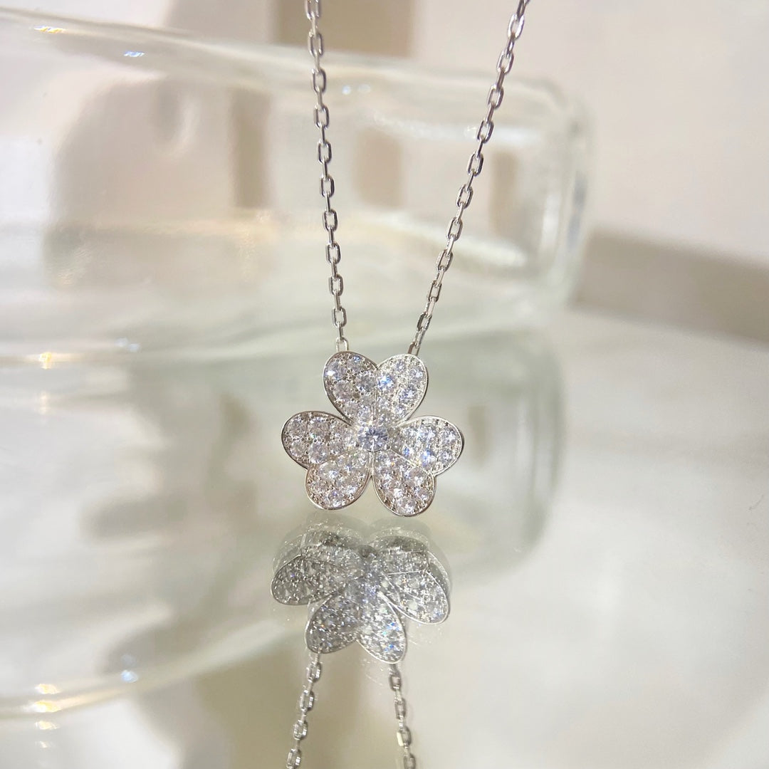 [Marins]FLOWER DIAMOND NECKLACE