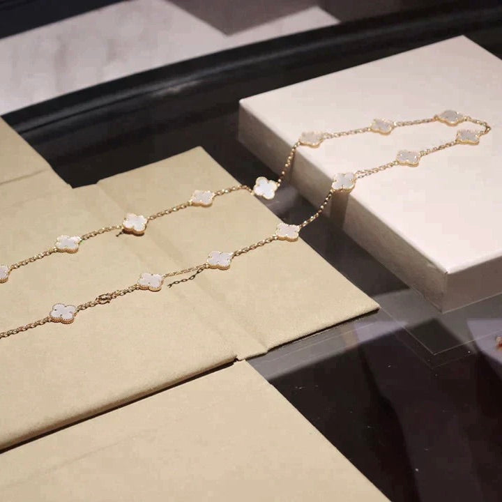 [Marins]CLOVER 20 MOTIFS WHITE MOP NECKLACE