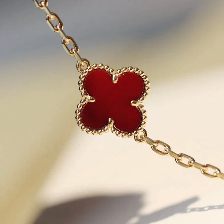 [Marins]CLOVER 20 MOTIFS CARNELIAN NECKLACE