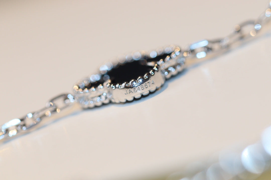 [Marins]CLOVER 20 MOTIFS ONYX DIAMOND SILVER