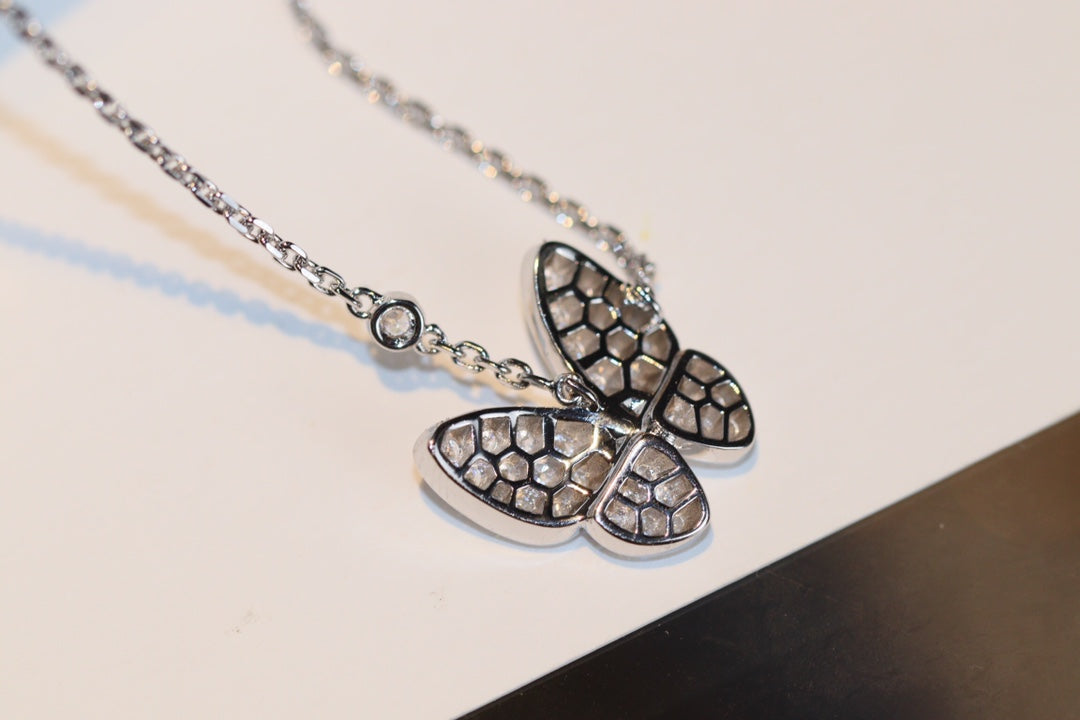 [Marins]BUTTERFLY DIAMOND NECKLACE