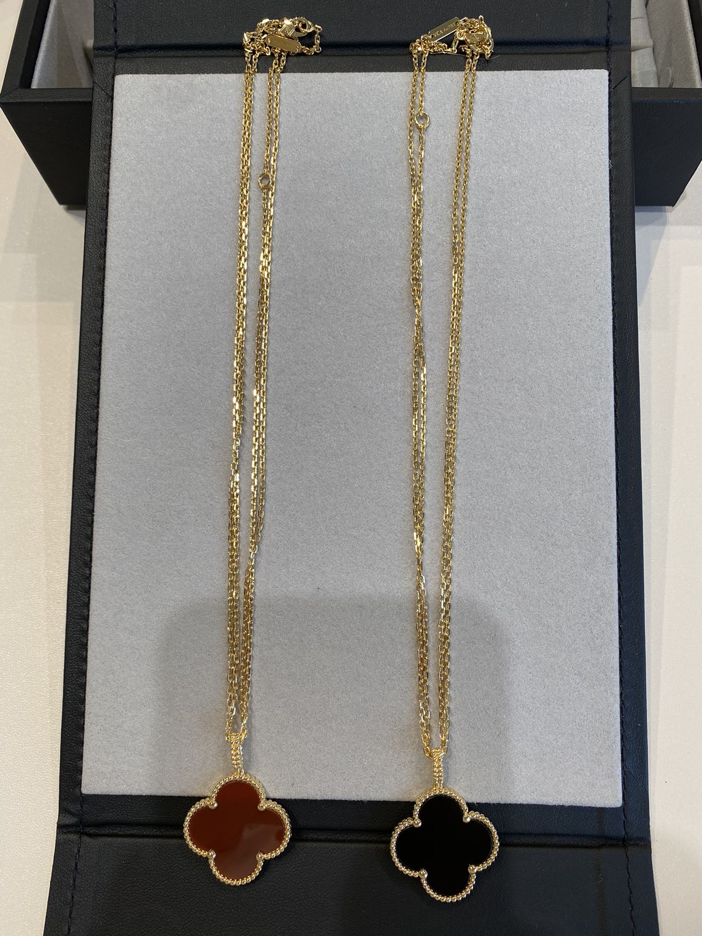 [Marins]CLOVER 25MM NECKLACE GOLD CARNELIAN