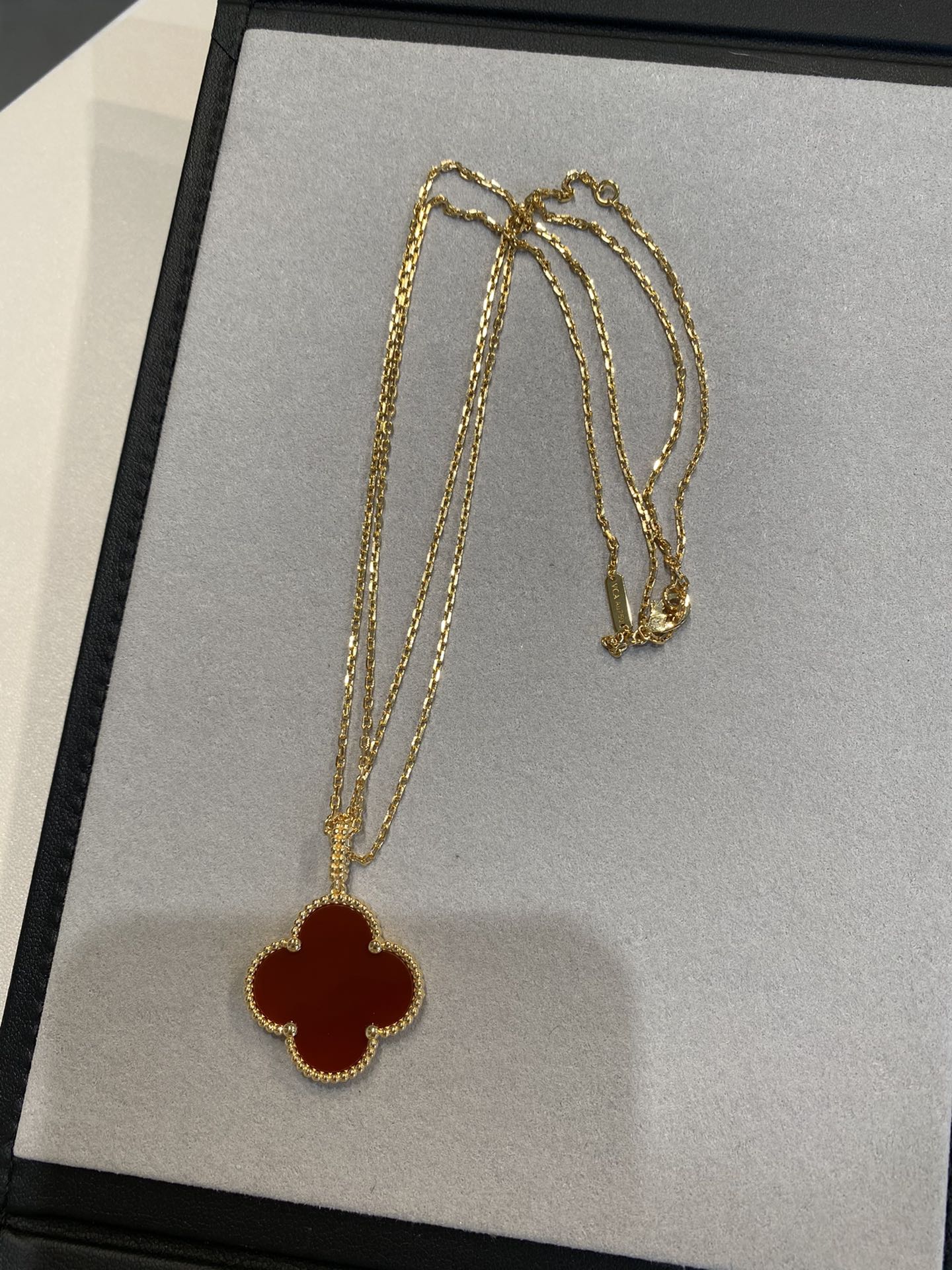 [Marins]CLOVER 25MM NECKLACE GOLD CARNELIAN