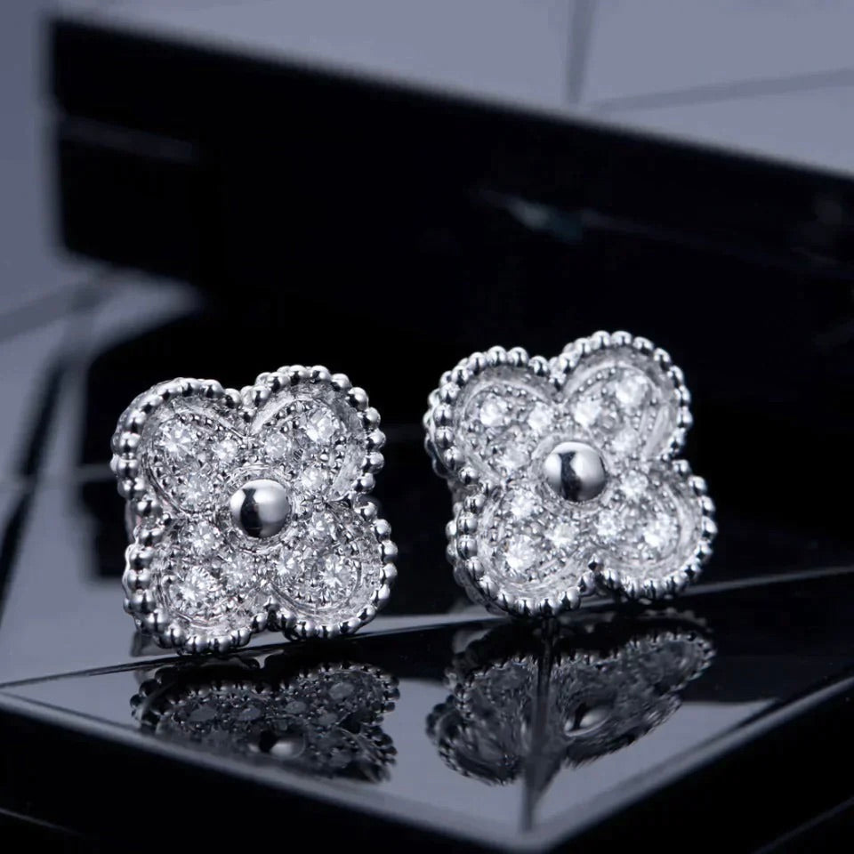 [Marins]CLOVER 1 MOTIFS DIAMOND STUD EARRINGS SILVER