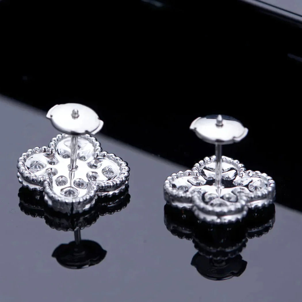 [Marins]CLOVER 1 MOTIFS DIAMOND STUD EARRINGS SILVER