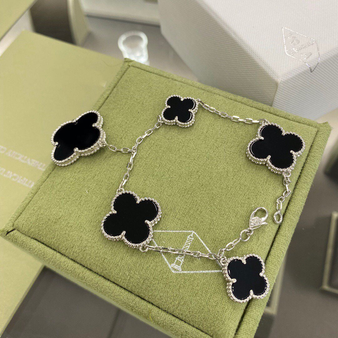 [Marins]CLOVER 5 MOTIFS SIVLER ONYX BRACELET