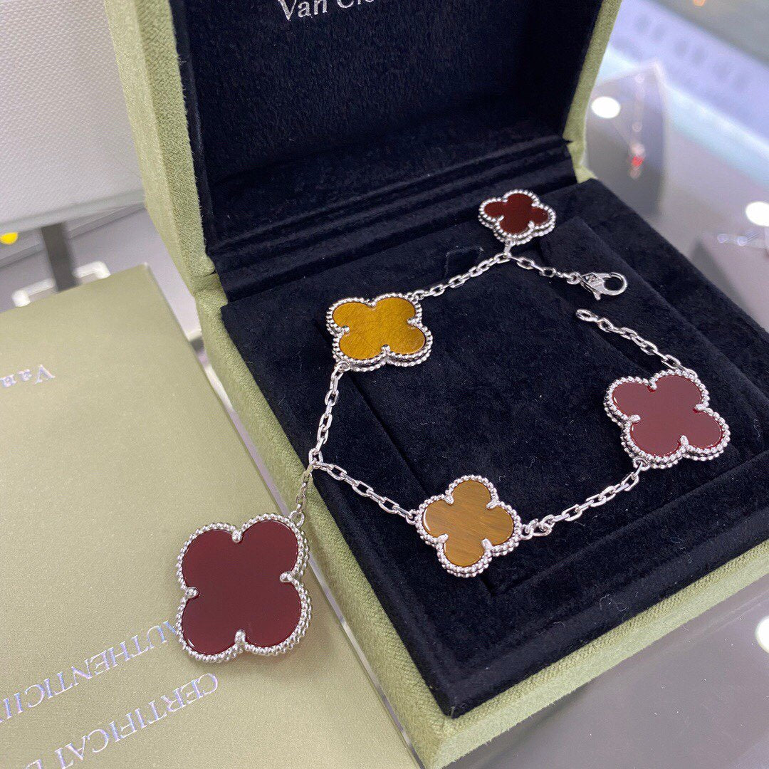 [Marins]CLOVER 5 MOTIFS SIVLER CARNELIAN TIGER EYE BRACELET