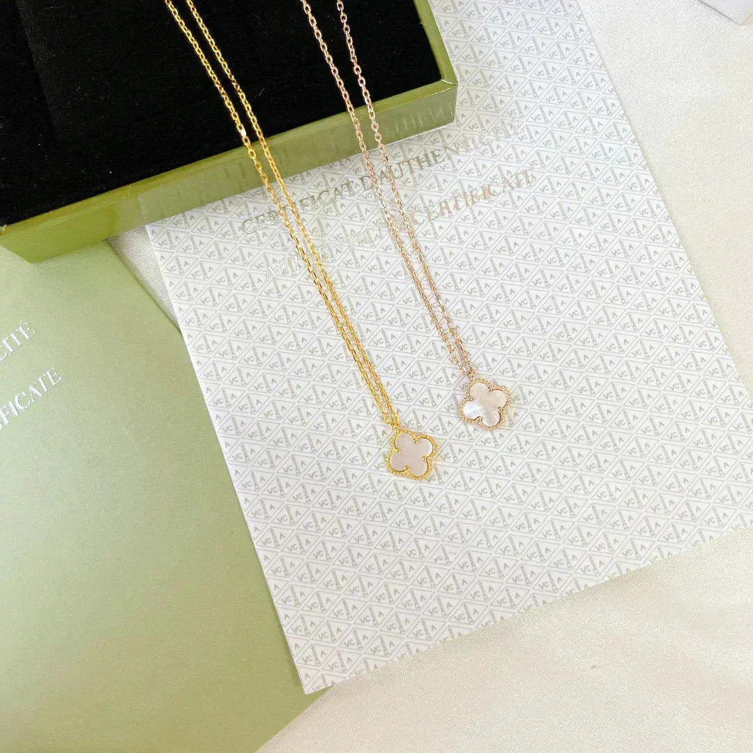 [Marins]CLOVER MINI 9.5MM WHITE MOTHER-OF-PEARL NECKLACE