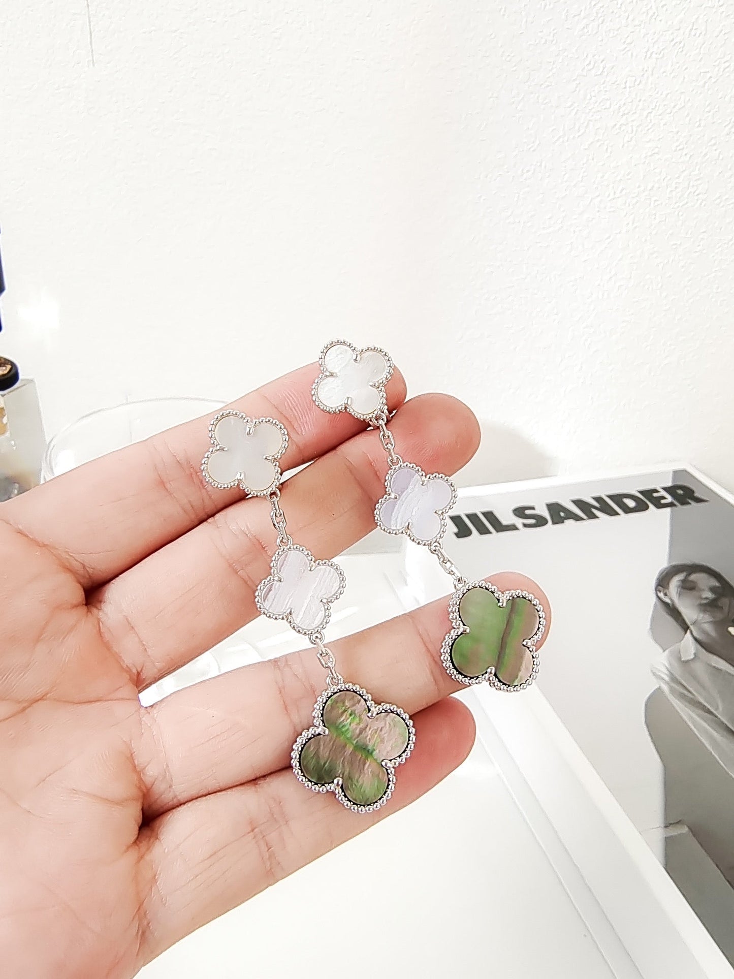 [Marins]CLOVER 3 MOTIFS CHALCEDONY DARK MOP SILVER EARRINGS