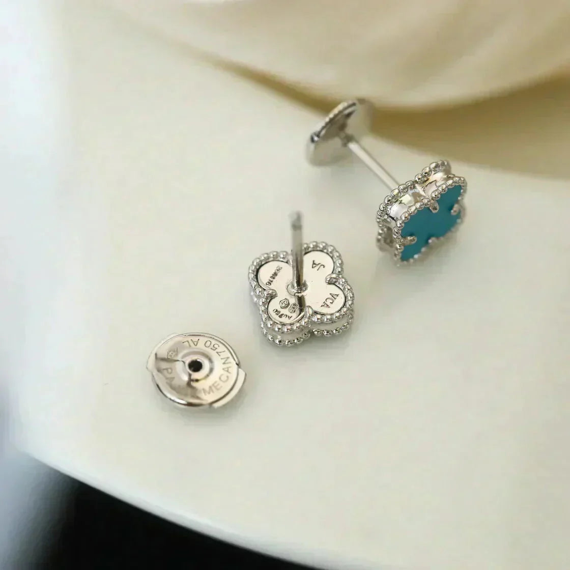 [Marins]CLOVER MINI 9.5MM ONYX STUD EARRINGS SILVER
