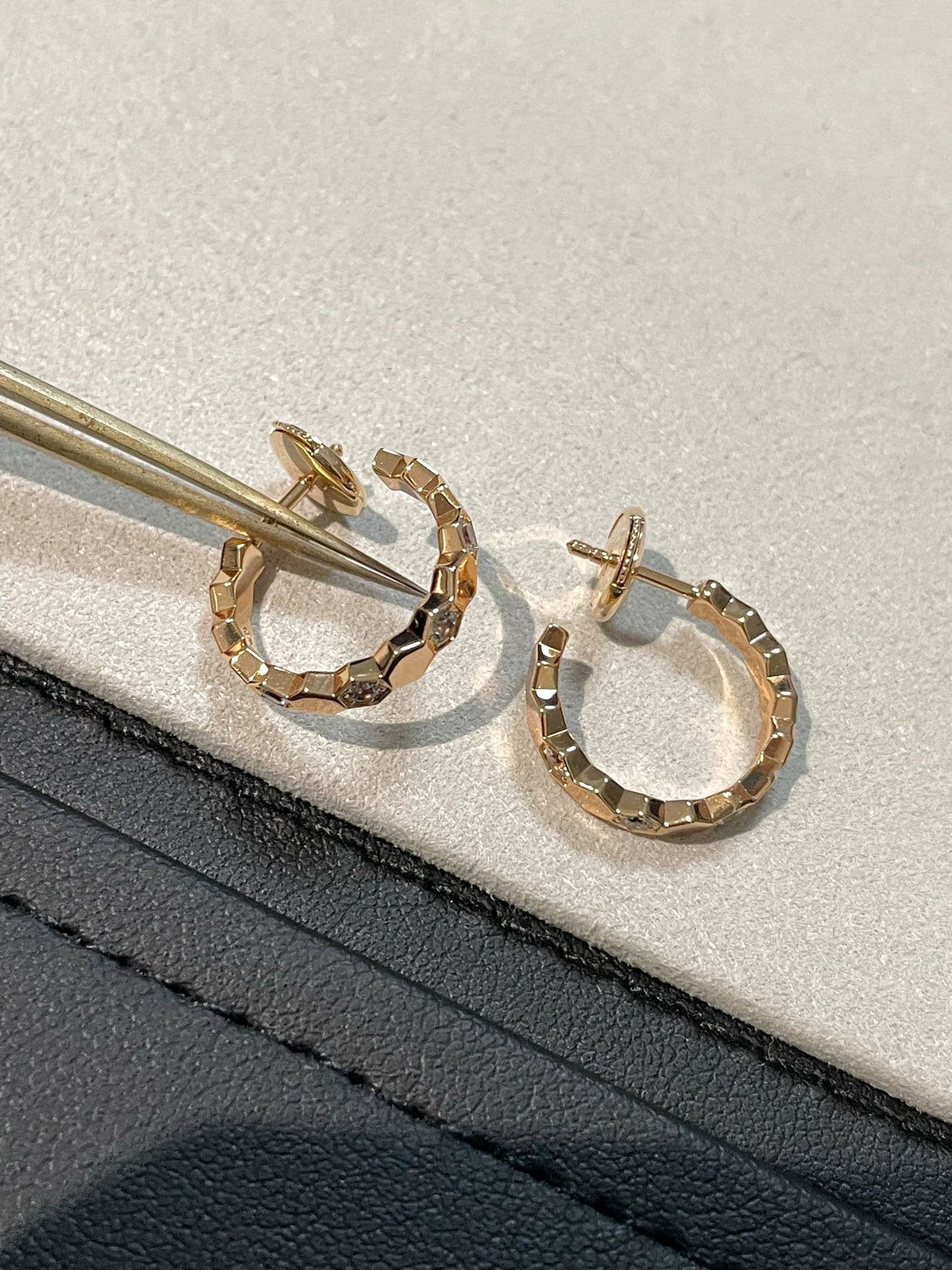 [Marins]Hollow Design Four-Leaf Clover Flower Shape Ring