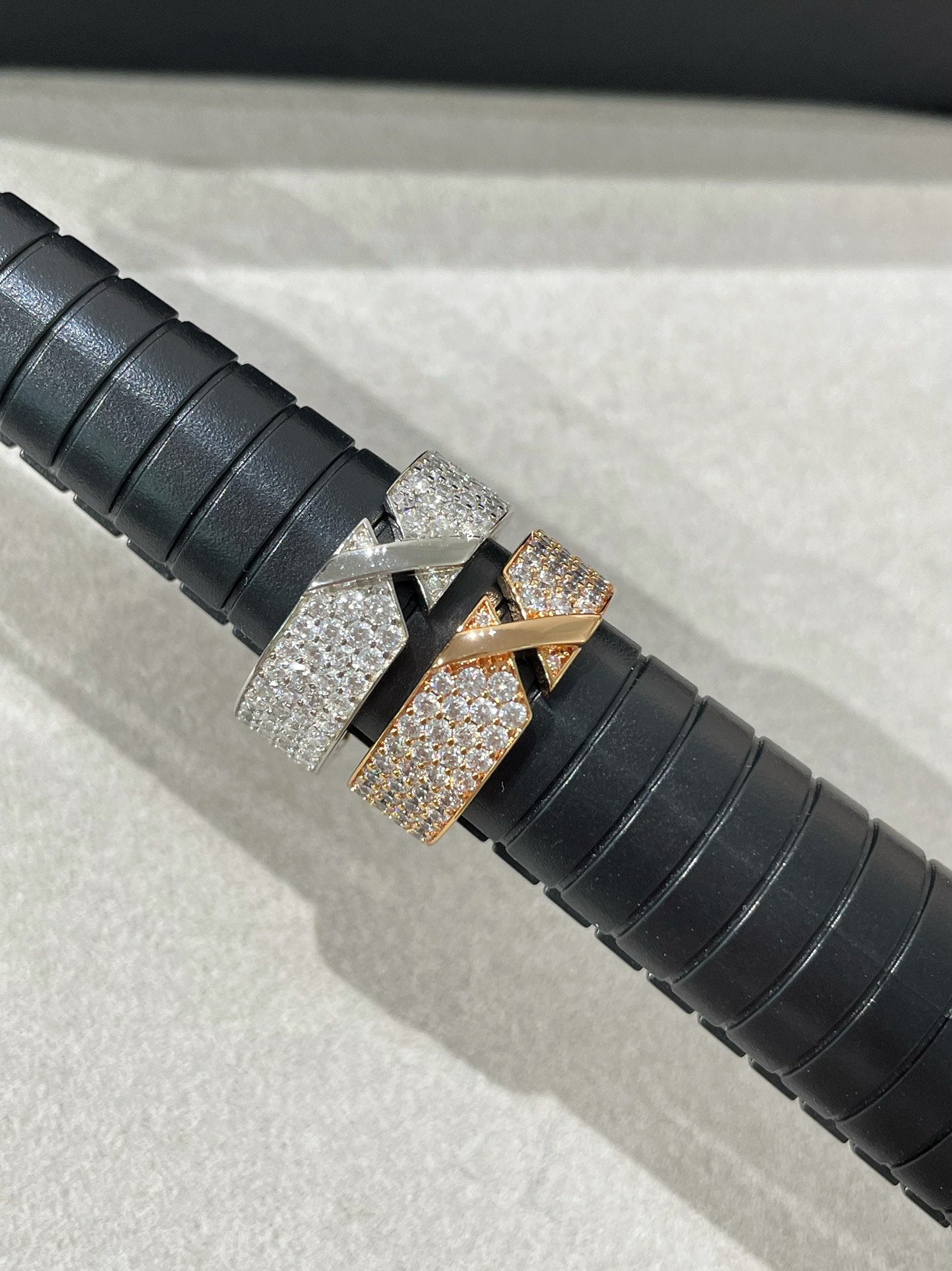 [Marins]LIENS EVIDENCE  DIAMOND PAVED RING