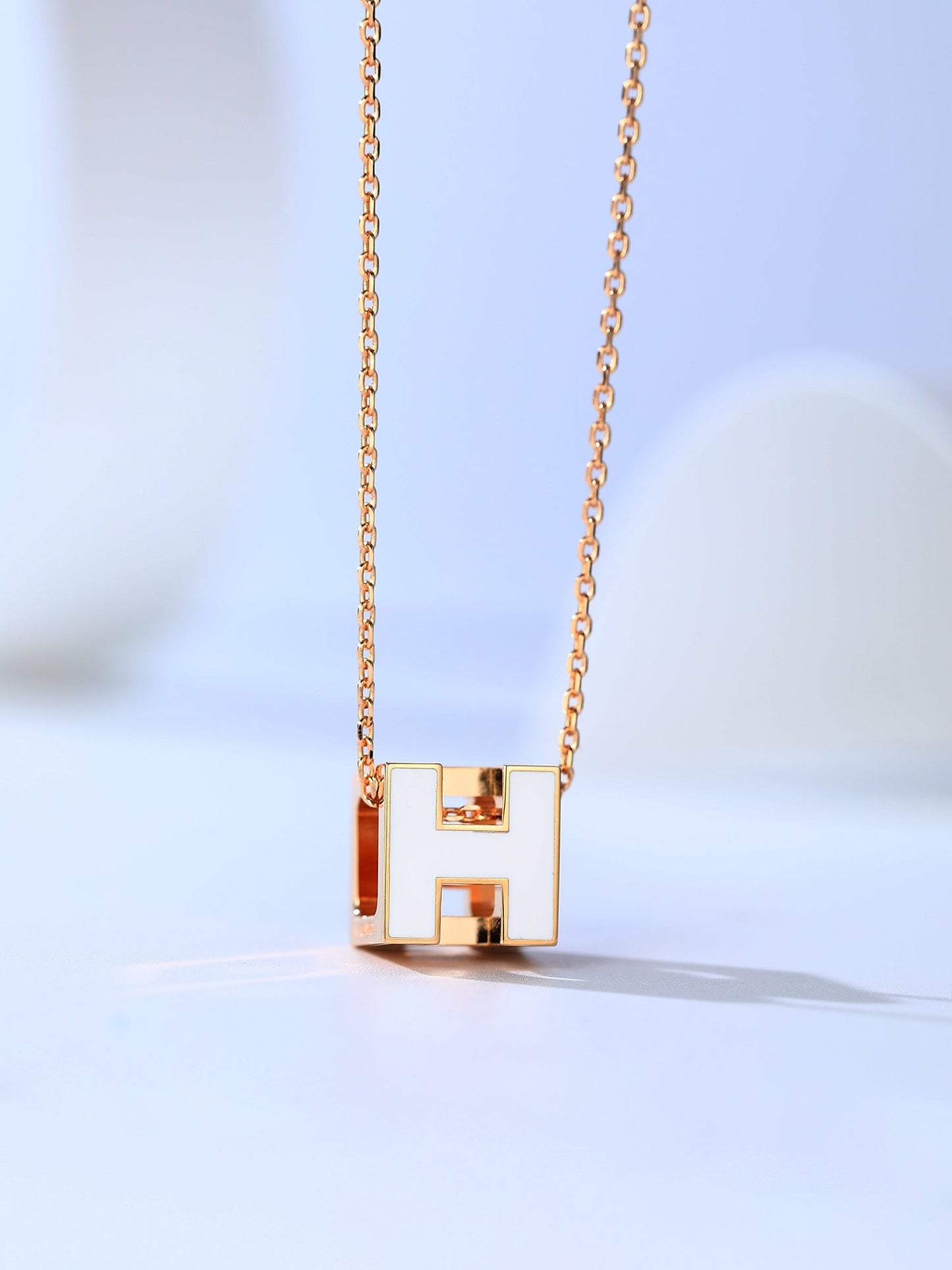 [Marins]H CAGE PINK GOLD NECKLACE