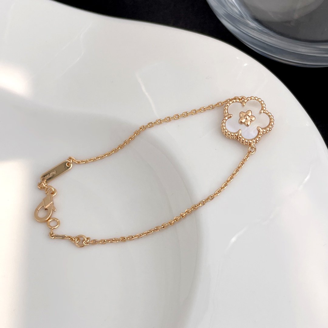 [Marins]LUCKY SPRING Marins GOLD MOP BRACELET