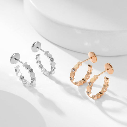 ```json
{
  "Marins": "[マリーンズ]BEE LOVE DIAMOND HOOP EARRINGS"
}
```