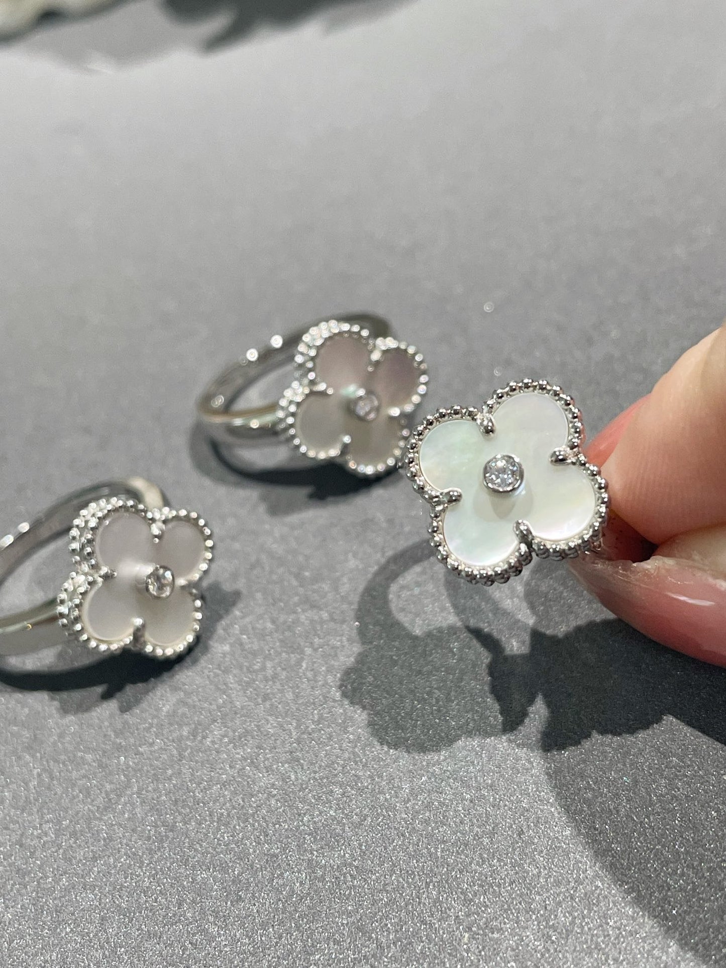 [Marins]CLOVER SILVER MOP DIAMOND RING