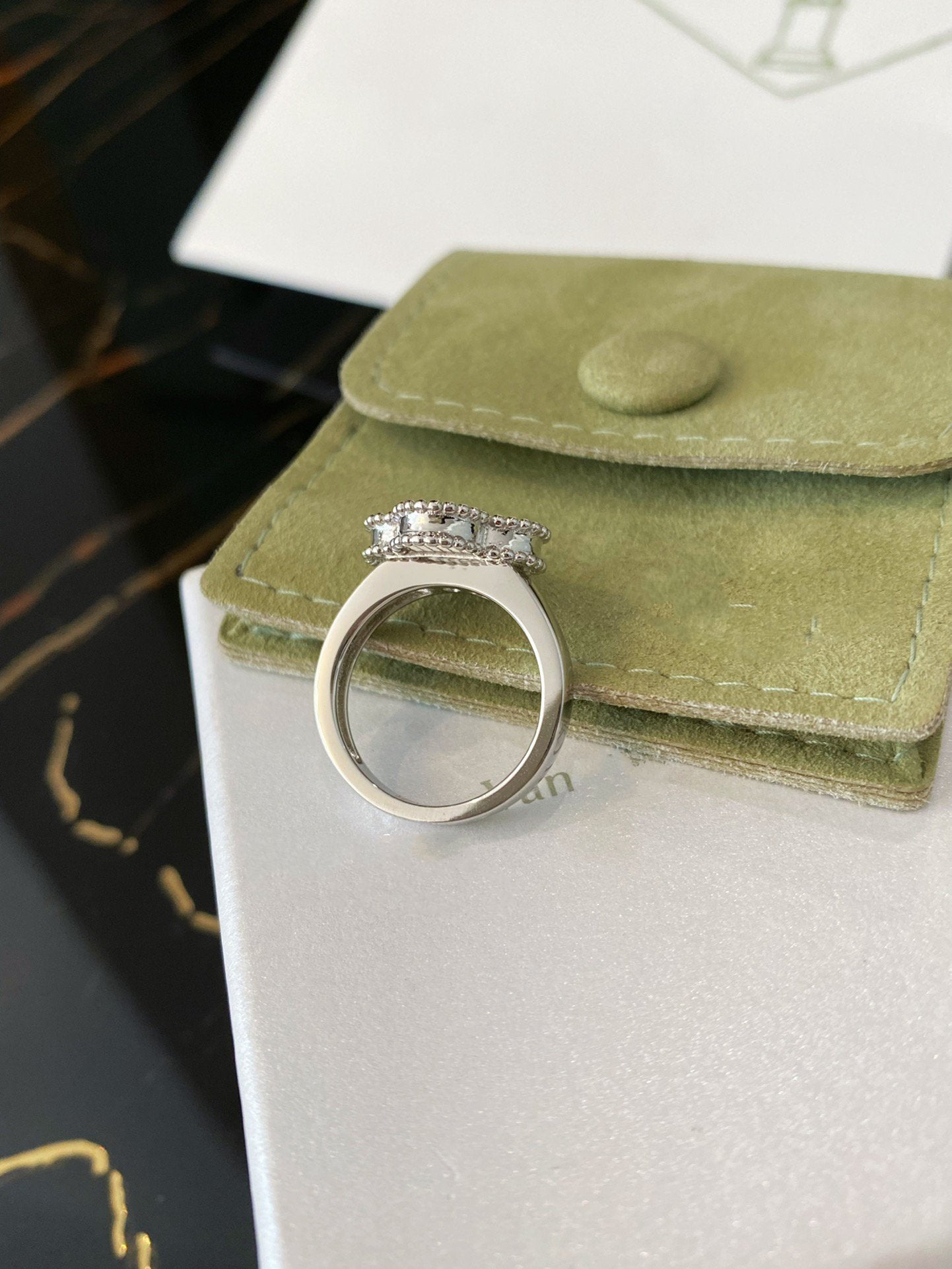 [Marins]CLOVER SILVER RING