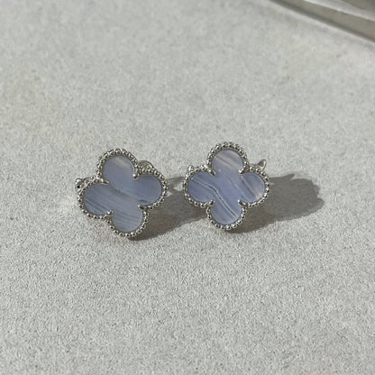 [Marins]CLOVER CHALCEDONY SILVER STUD EARRINGS