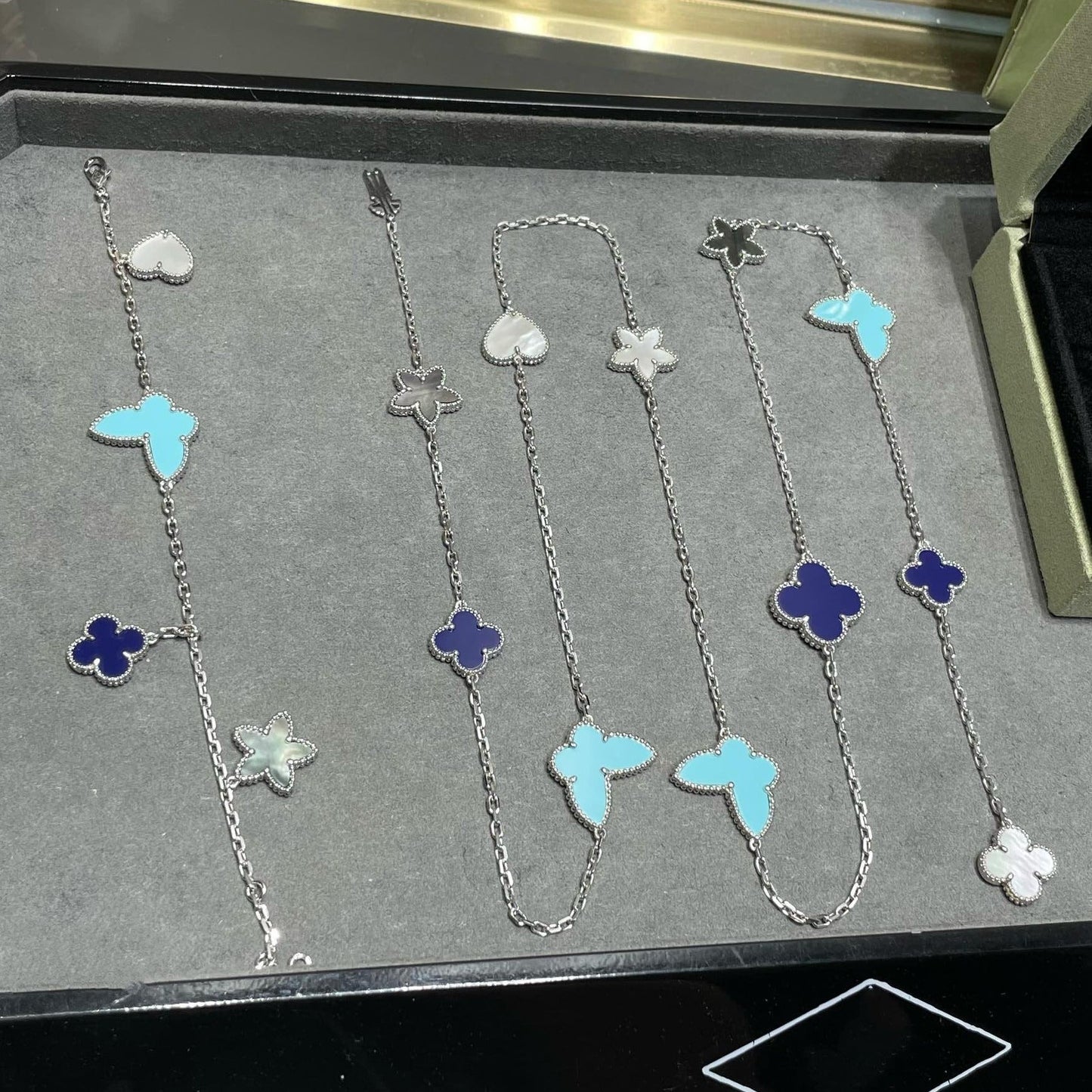 [Marins]LUCKY CLOVER SILVER 11 MOTIF NECKLACE