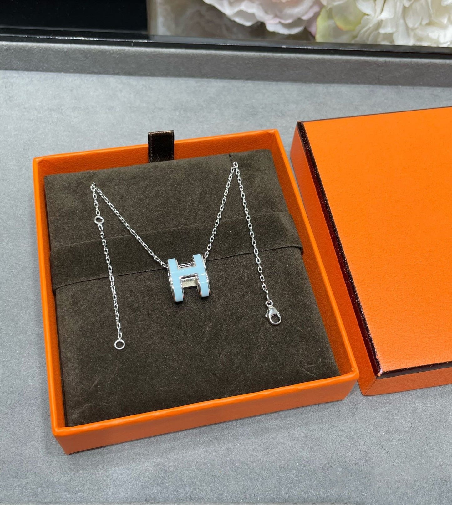 [Marins]POP H SKY BLUE NECKLACE