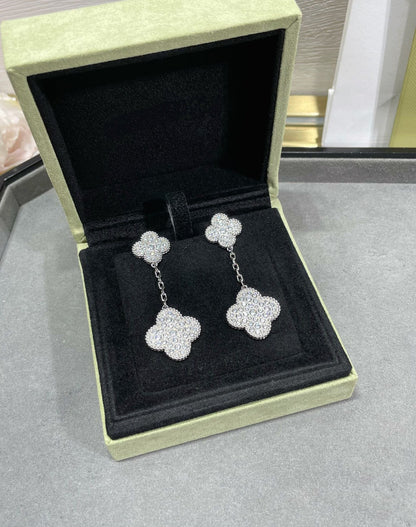 [Marins]CLOVER 2 MOTIFS DIAMOND PAVED SILVER EARRINGS