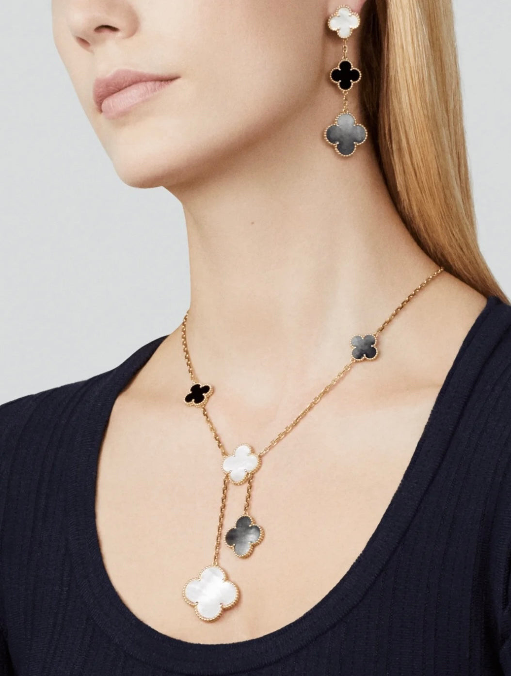 [Marins]CLOVER 3 MOTIF MOP ONYX DARK MOP PINK GOLD EARRINGS