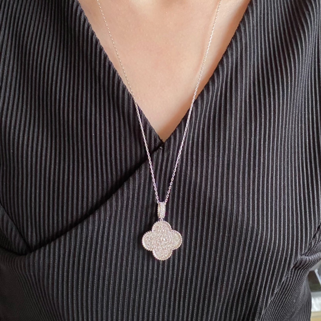 [Marins]CLOVER 25MM LARGE PEDANT DIAMOND PAVED LONG NECKLACE