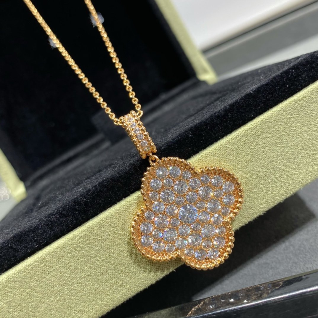 [Marins]CLOVER 25MM LARGE PEDANT DIAMOND PAVED LONG NECKLACE