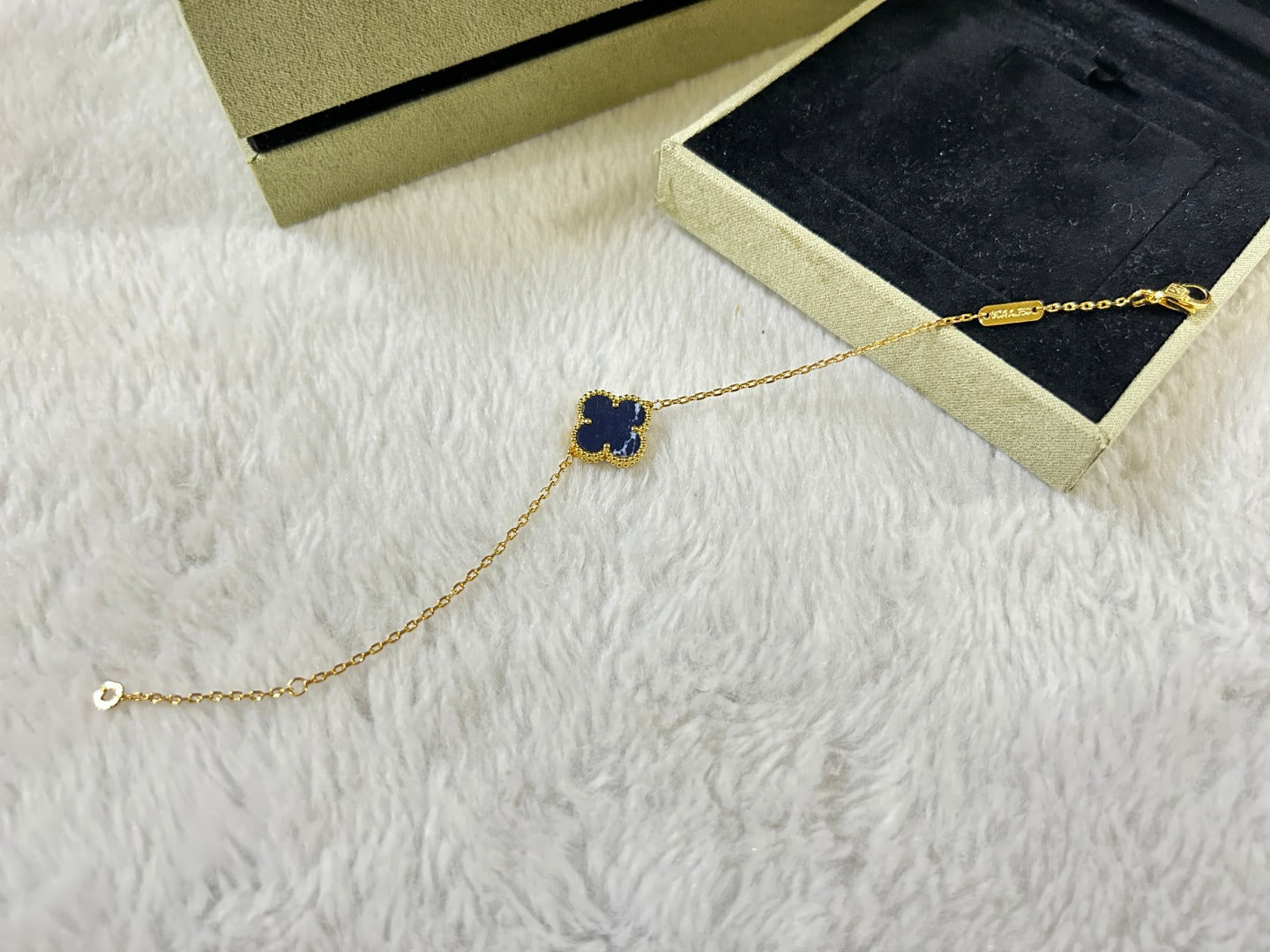 [Marins]CLOVER 1 MOTIF PIETERSITE BRACELET