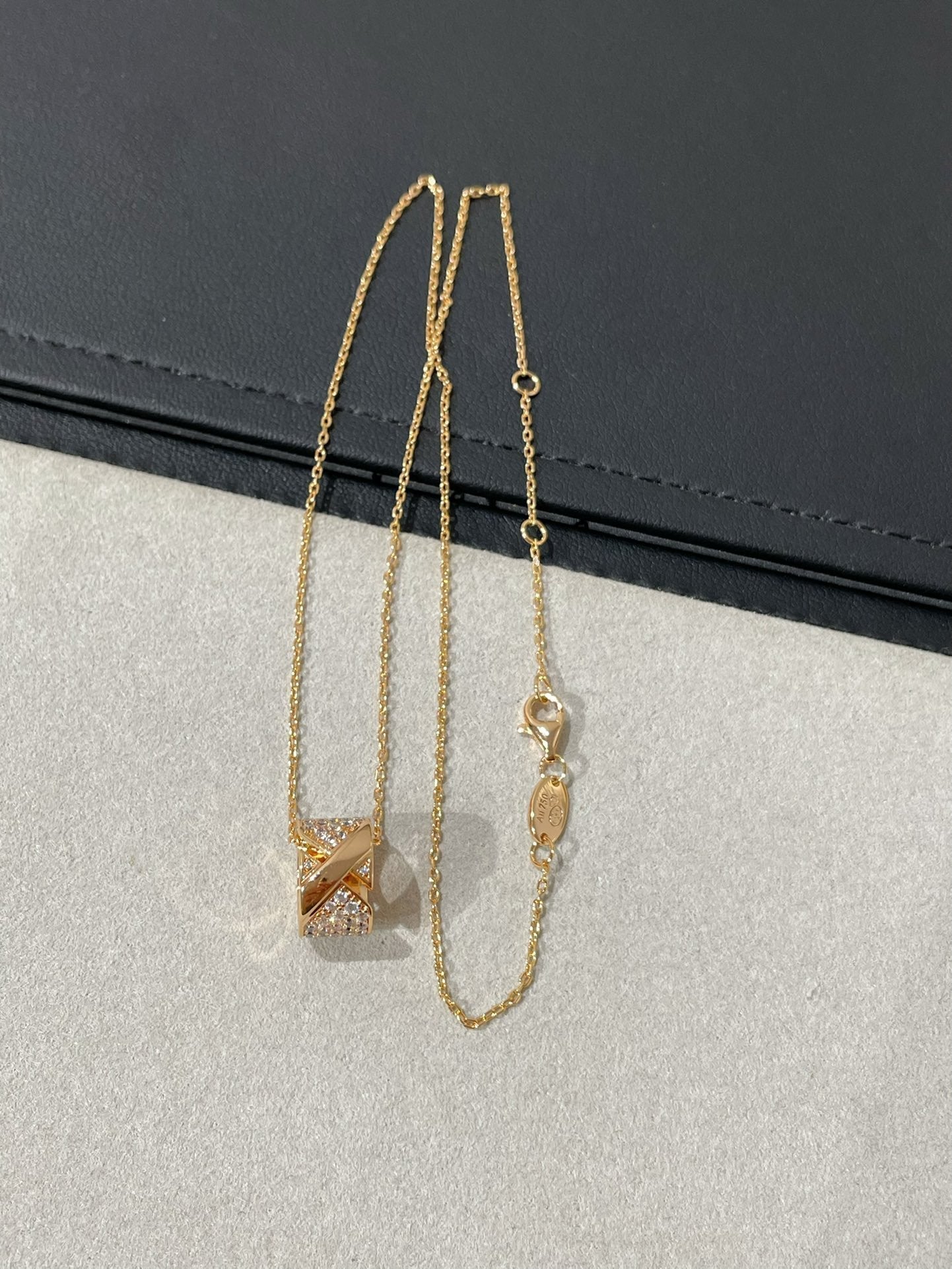 [Marin-Jewelry]LIENS EVIDENCE DIAMOND PAVED NECKLACE