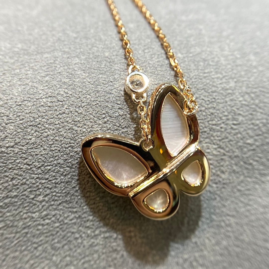 [Marins]BUTTERFLY MOP DIAMOND NECKLACE