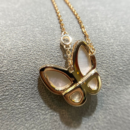 [Marins]BUTTERFLY MOP DIAMOND NECKLACE